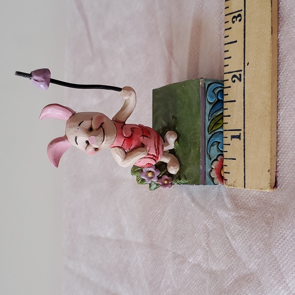 Walt Disney Showcase, Heart of A String. - Picture 10 of 11